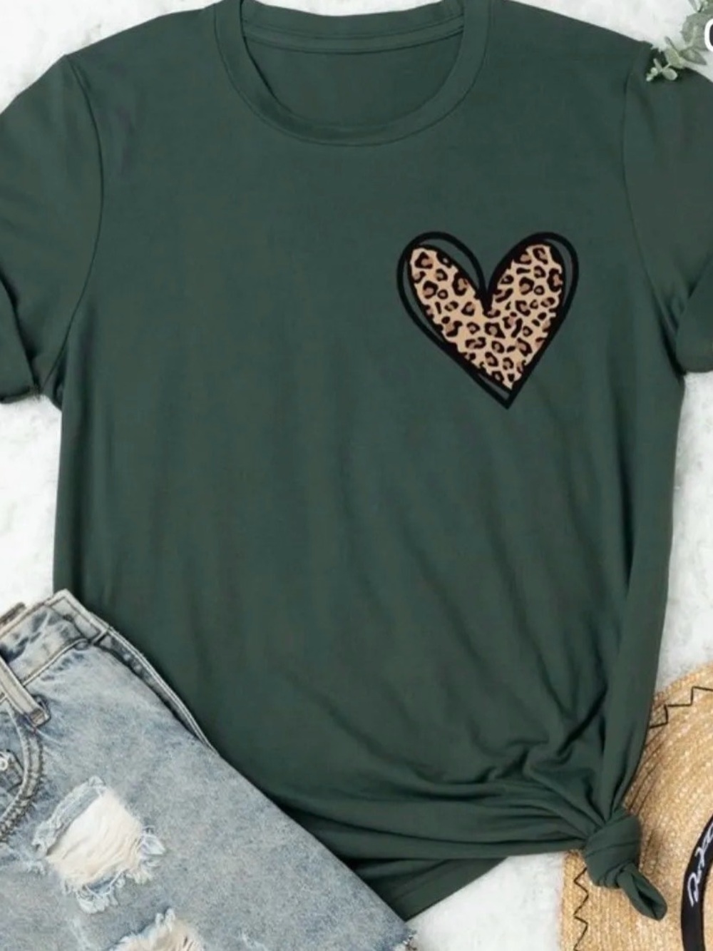 SHEIN Dark Green Short Sleeve Tee with Leopard Heart Patch